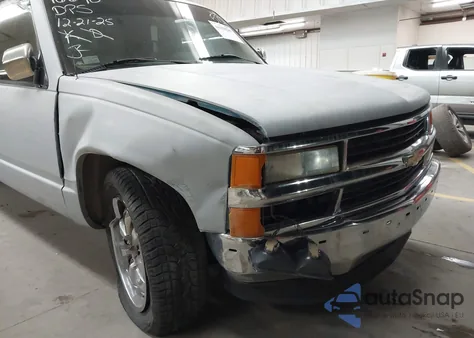 1994 Chevrolet Gmt-400 C1500 z USA, uszkodzony, nr VIN 1GCEC19K8RE305737